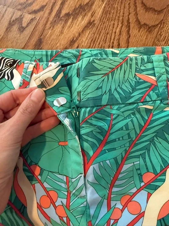 Talbots Green Coral Jungle Print Cotton Stretch Short Pockets Fly Zip size 2 - Picture 2 of 6